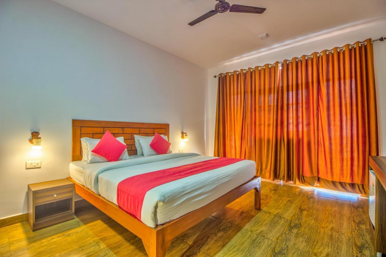 Beach Doorz Hotel Бага Екстериор снимка
